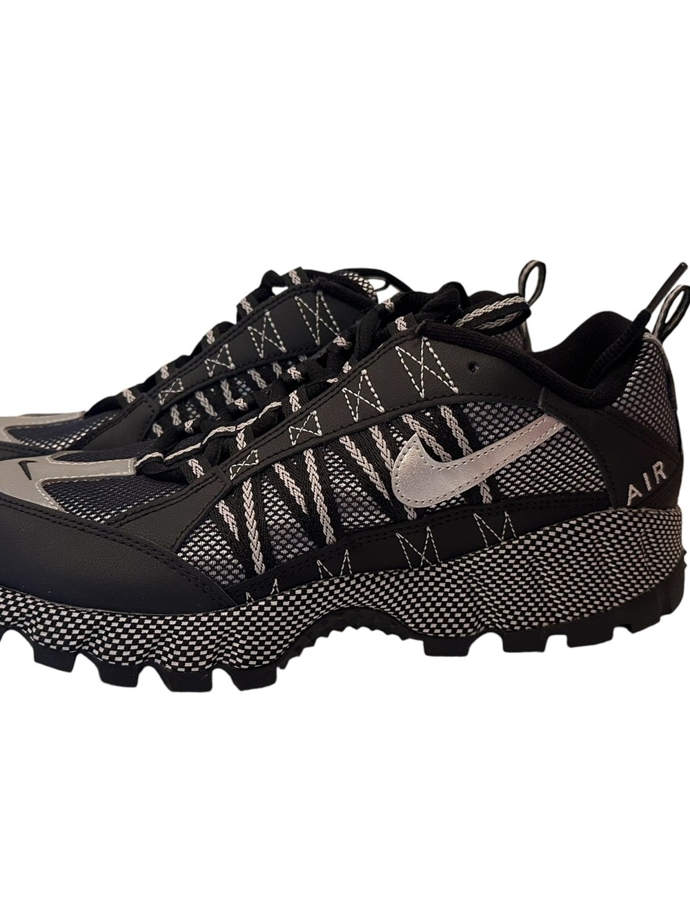 Nike Black and Silver Trail Runner Sneakers